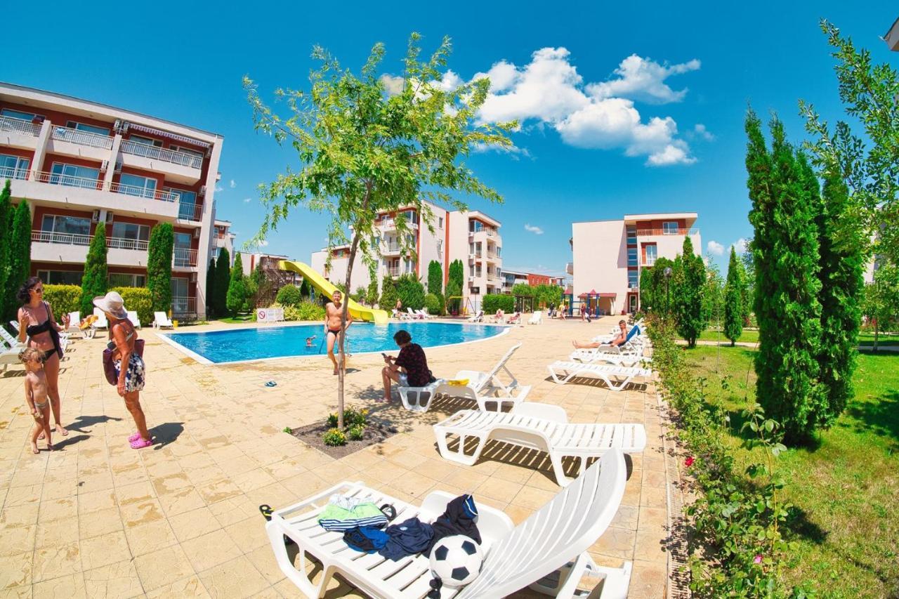 Nessebar Fort Club - Prestige Apartments Солнечный берег Экстерьер фото